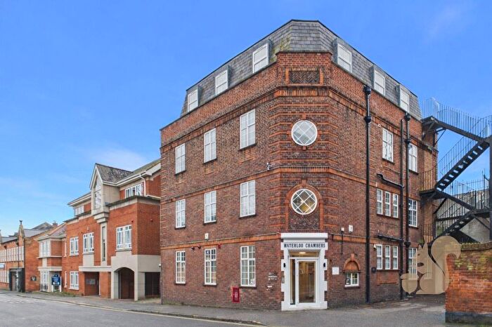 2 Bedroom Flat For Sale In Plot, Waterloo Road, Chelmsford, CM1