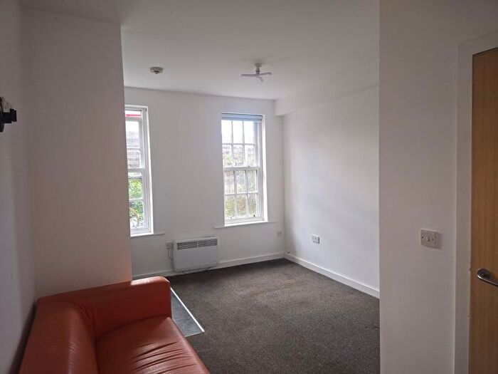 Studio For Sale In Quebec Street, Bradford, BD1
