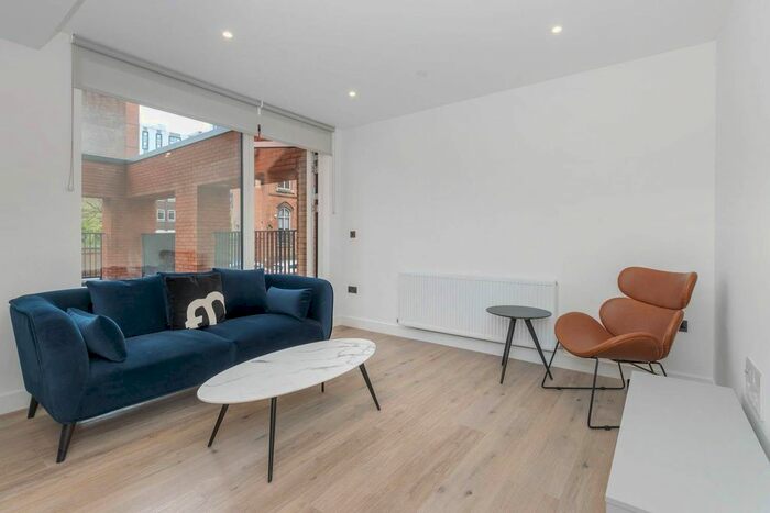 1 Bedroom Flat To Rent In The Colmore, Snow Hill Wharf, Shadwell Street, B4