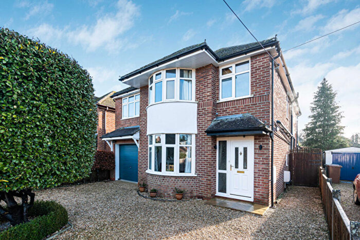 4 Bedroom Detached House For Sale In Norreys Road, Oxford, OX2