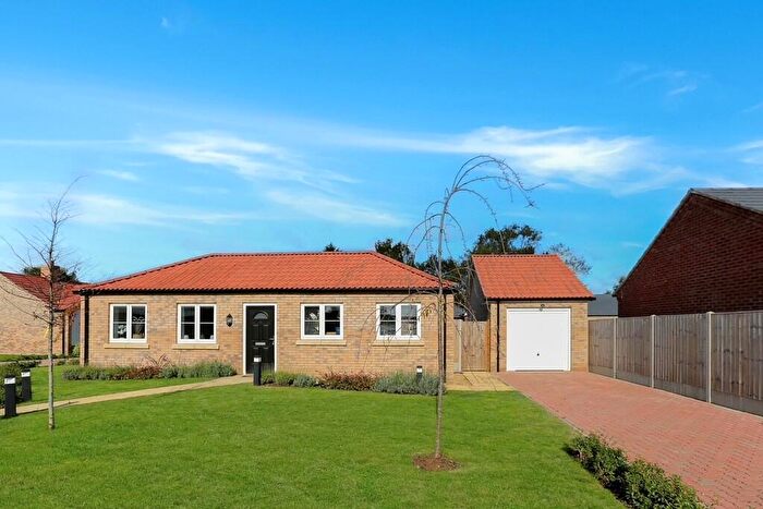 3 Bedroom Detached Bungalow For Sale In The Elms, Emneth, Wisbech, Norfolk, PE14
