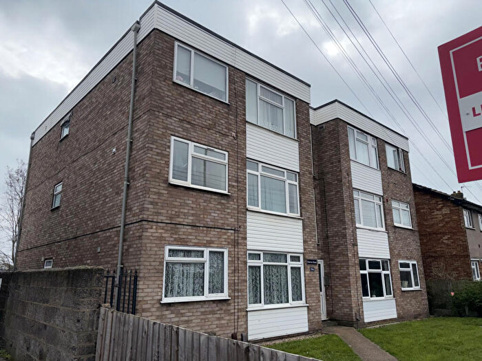 2 Bedroom Apartment For Sale In Elder Tree House, Rainham Road South, RM10