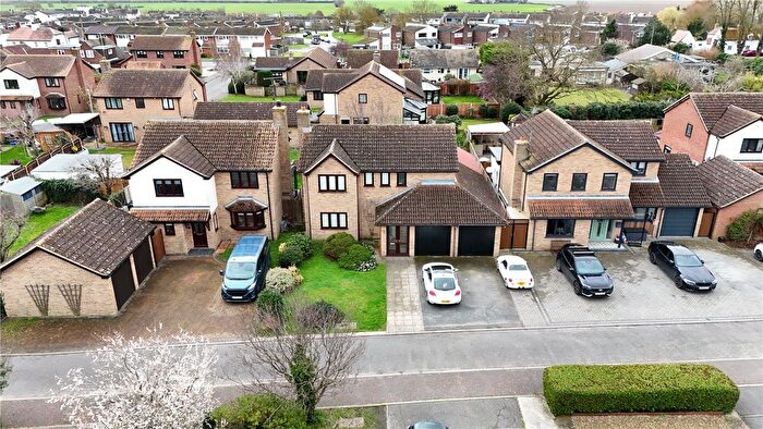 4 Bedroom Detached House For Sale In Butts Paddock, Rochford, Essex, SS4