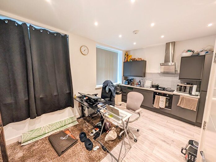 1 Bedroom Flat To Rent In The Rock, Bury, BL9