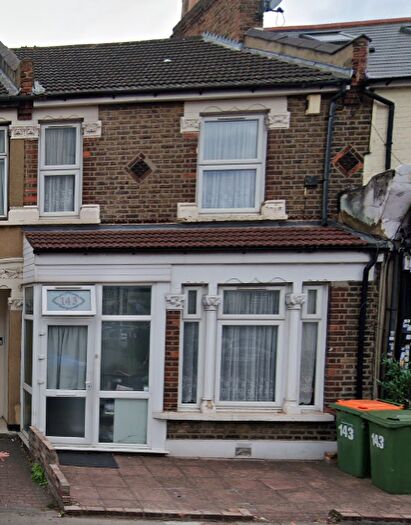 3 Bedroom Terraced House To Rent In Green Street, London, E7