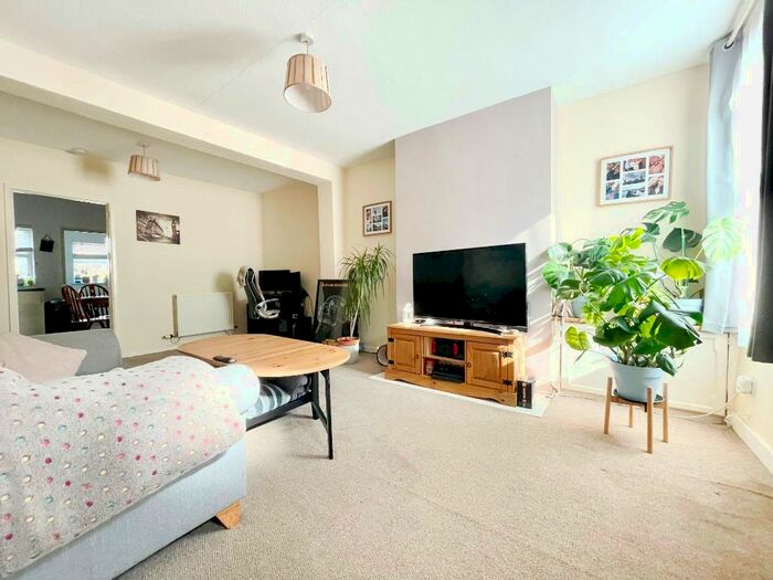 2 Bedroom Terraced House To Rent In Duke Street, Cheltenham, GL52