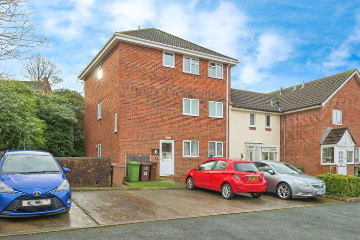 2 Bedroom Flat For Sale In Tory Brook Court, Plymouth, PL7