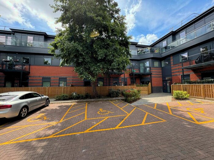 1 Bedroom Apartment To Rent In Marlborough House, Clivemont Road, Maidenhead, SL6