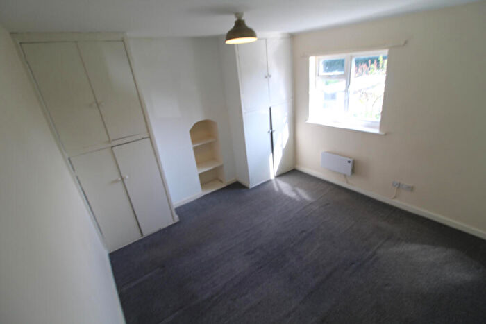 2 Bedroom Cottage To Rent In Ashby Road, Swadlincote, DE11