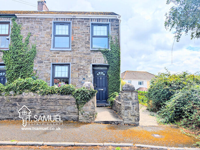 Semi-Detached House For Sale In Incline Bridge, Twynyrodyn, Merthyr Tydfil, CF47