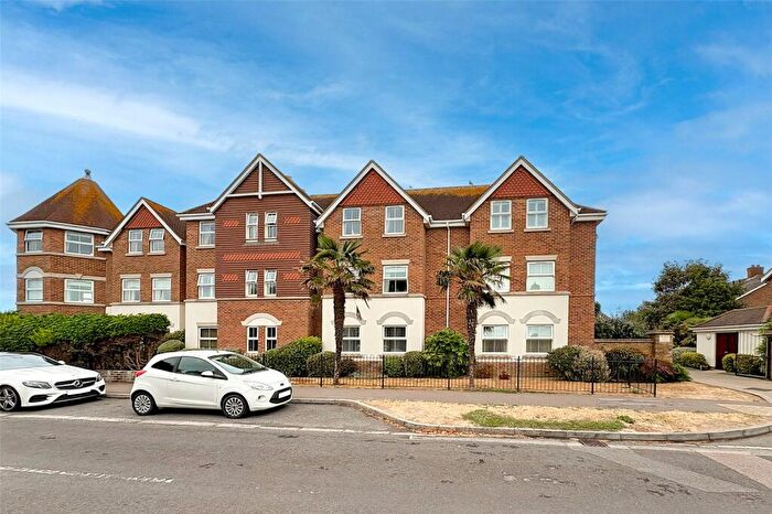 2 Bedroom Apartment For Sale In Manor Road, East Preston, Littlehampton, West Sussex, BN16