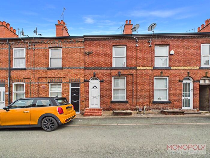3 Bedroom Terraced House For Sale In Bury Street, Wrexham, LL13