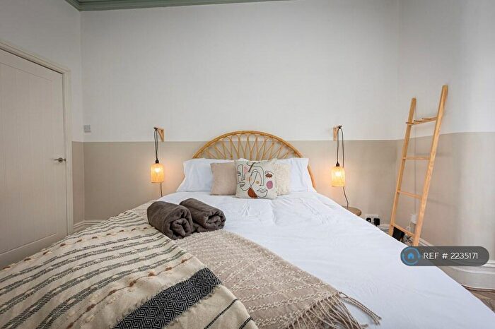 2 Bedroom Flat To Rent In Clare Street, Blackpool, FY1