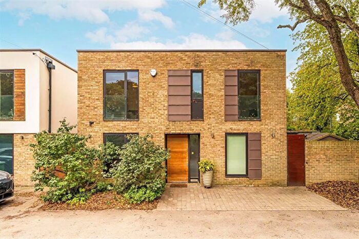 4 Bedroom Property For Sale In Langton Way, Blackheath, SE3