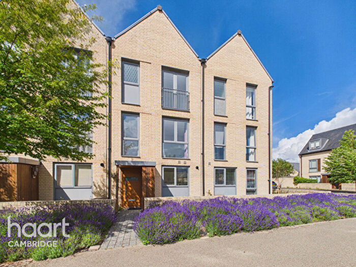 4 Bedroom Terraced House For Sale In Charger Road, Cambridge, CB2