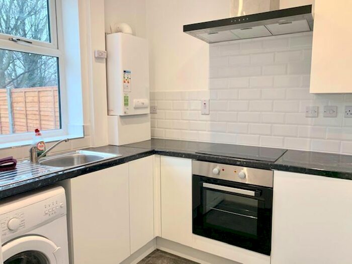 3 Bedroom Semi-Detached House To Rent In Freemantle Avenue, Ponders End, Enfield, EN3