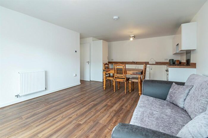 1 Bedroom Apartment To Rent In Tanners Way, Birmingham, West Midlands, B29