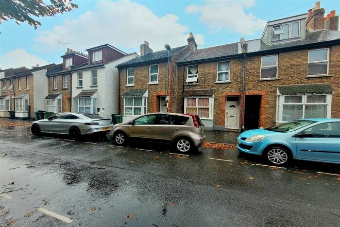 2 Bedroom Terraced House To Rent In William Street, Bognor Regis, PO21