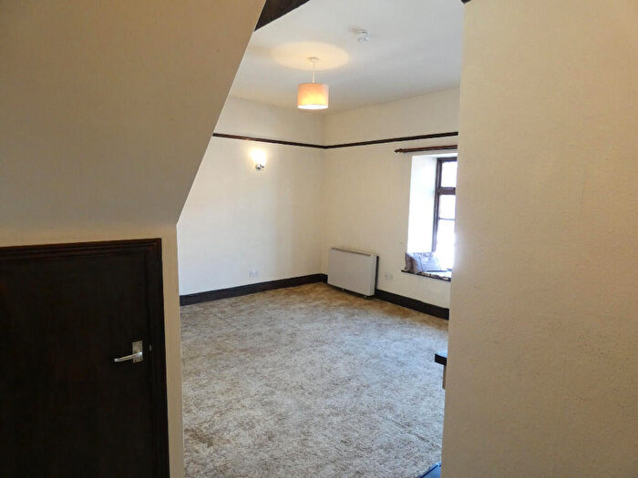 1 Bedroom Flat To Rent In Church Street, Ashbourne, Derbyshire, DE6