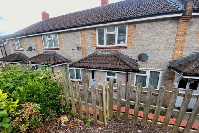 2 Bedroom Property To Rent In Poplar Road, Bristol, BS5