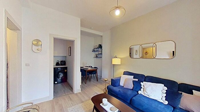 1 Bedroom Flat To Rent In Wardlaw Street, Edinburgh, EH11