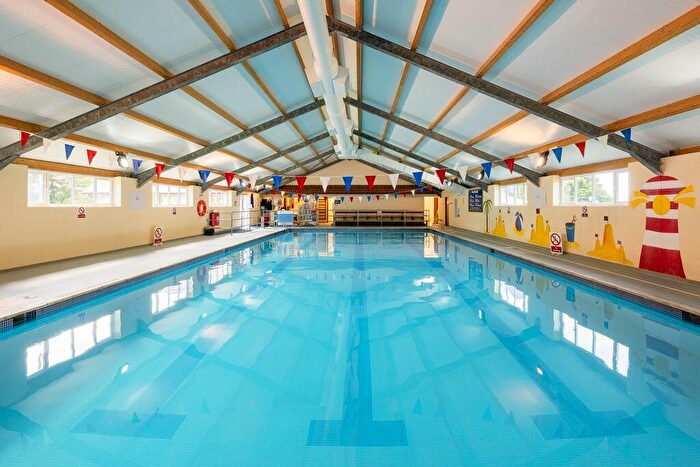 2 Bedroom Park Home For Sale In Stowford Farm Meadows, EX34