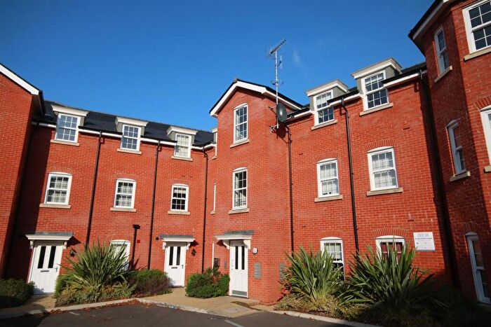 2 Bedroom Flat To Rent In Pritchard Court (Student Accommodation -), CT1