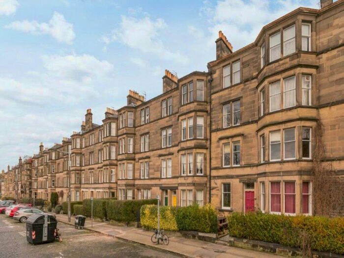 2 Bedroom Flat To Rent In Lauderdale Street, Marchmont, Edinburgh, EH9