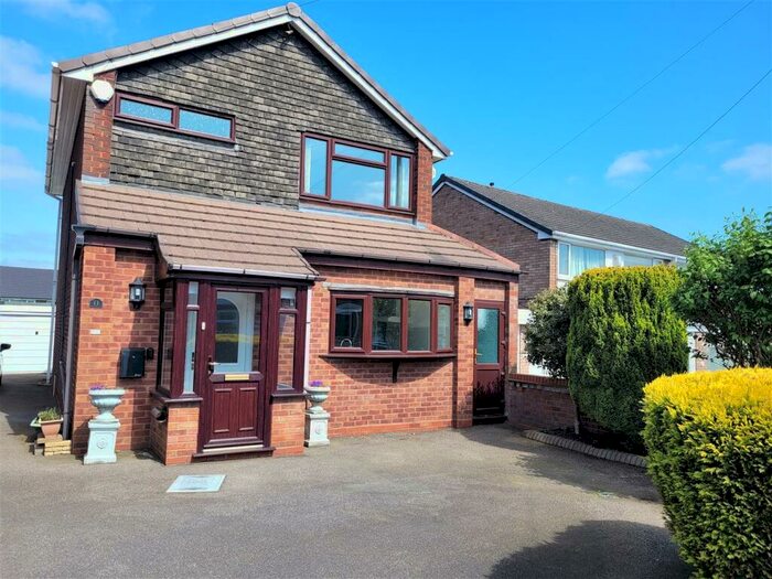 3 Bedroom Detached House To Rent In Mulberry Walk, Streetly, Sutton Coldfield, B74