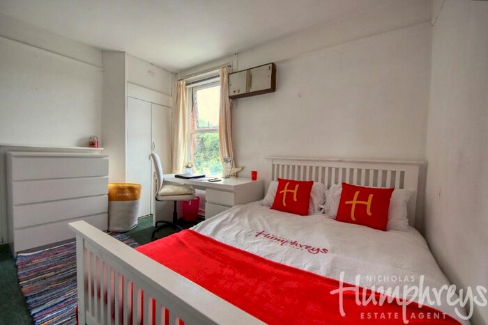 3 Bedroom Terraced House To Rent In Clyde Street, Canterbury, CT1