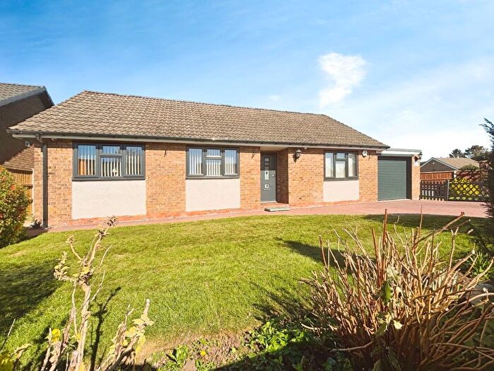 3 Bedroom Bungalow For Sale In The Paddocks, Beckingham, Doncaster, DN10