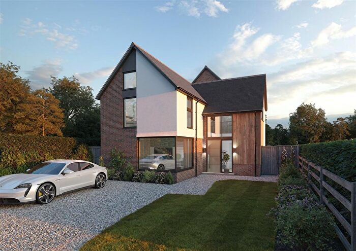 4 Bedroom Detached House For Sale In Chartway Street, Sutton Valence, ME17