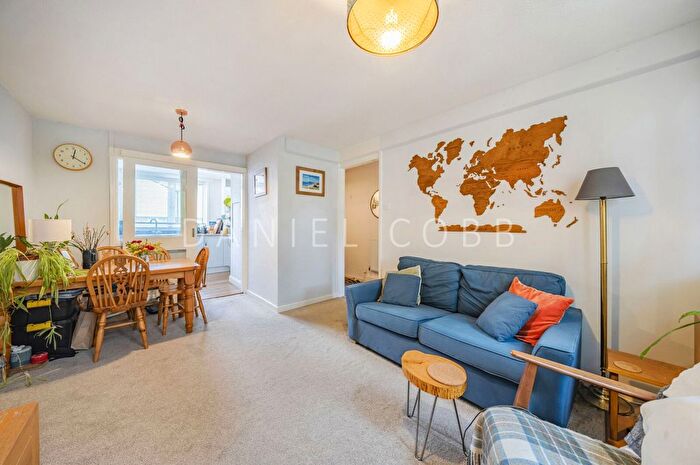 1 Bedroom Flat For Sale In Cromwell Road, London, SW9