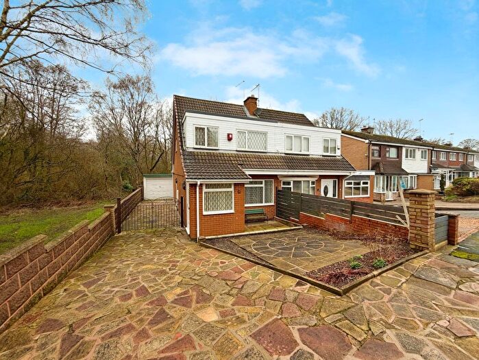 3 Bedroom Semi-Detached House For Sale In Delaney Drive, Stoke-On-Trent, Staffordshire, ST3