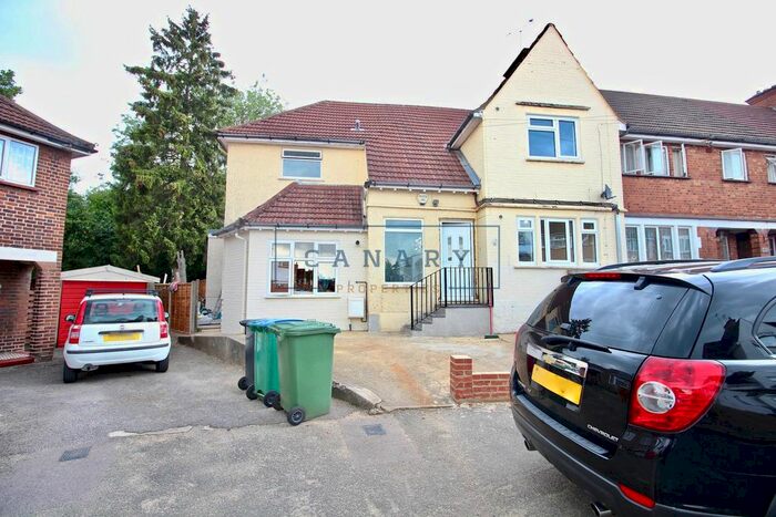 1 Bedroom Maisonette To Rent In The Chase, Watford, Hertfordshire, WD18