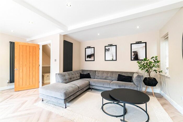 4 Bedroom Detached House For Sale In Ulverston Drive, Rishton, Blackburn, Lancashire, BB1