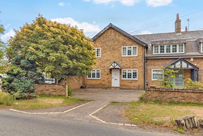 3 Bedroom End Terrace House For Sale In White Stubbs Lane, Bayford, Hertford, SG13
