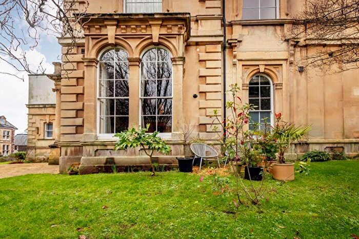1 Bedroom Apartment For Sale In Durdham Park | Redland, BS6