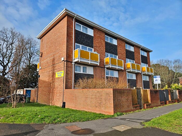 2 Bedroom Maisonette For Sale In Tebourba House, Fareham, PO14