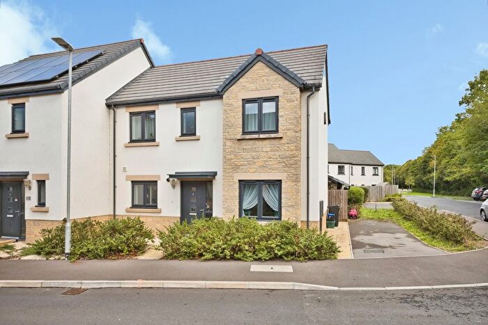 3 Bedroom Semi-Detached House For Sale In Boughton Road, Glastonbury, Somerset, BA6