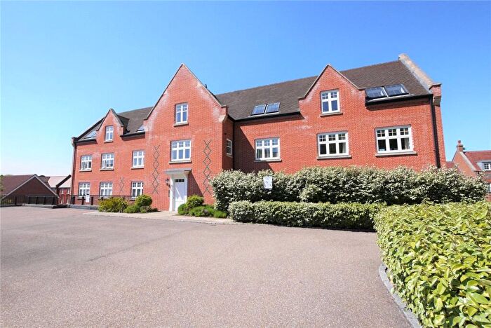 2 Bedroom Apartment To Rent In Campbell Court, The Galleries, Brentwood, CM14