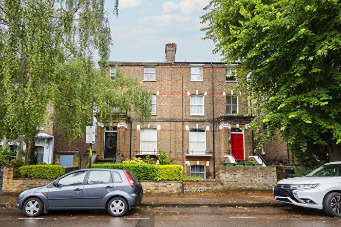 1 Bedroom Flat To Rent In Penn Road, Hillmarton Conservation Area, London, N7