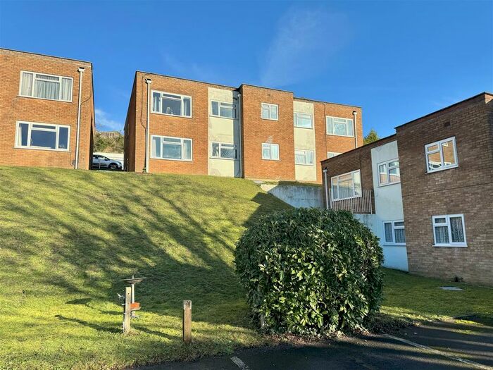 1 Bedroom Flat For Sale In Chideock Close, Parkstone, Poole, BH12