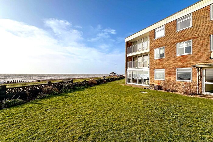 2 Bedroom Apartment For Sale In Millfield Close, Rustington, Littlehampton, West Sussex, BN16