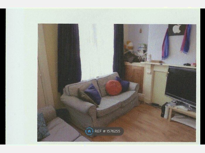 3 Bedroom Terraced House To Rent In Neill Road, Sheffield, S11