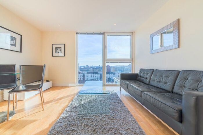 1 Bedroom Apartment To Rent In Lanterns Way, London, E14