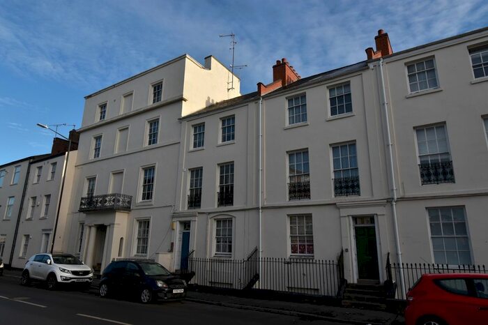 3 Bedroom Flat To Rent In Brunswick Street, Leamington Spa, Warwickshire, CV31