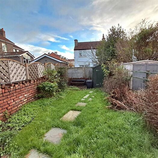 3 Bedroom Terraced House To Rent In Rugby Road, Bristol, BS4