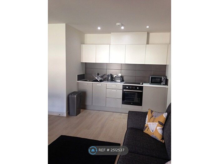 1 Bedroom Flat To Rent In Dixie Apartments, Cardiff Bay, CF10