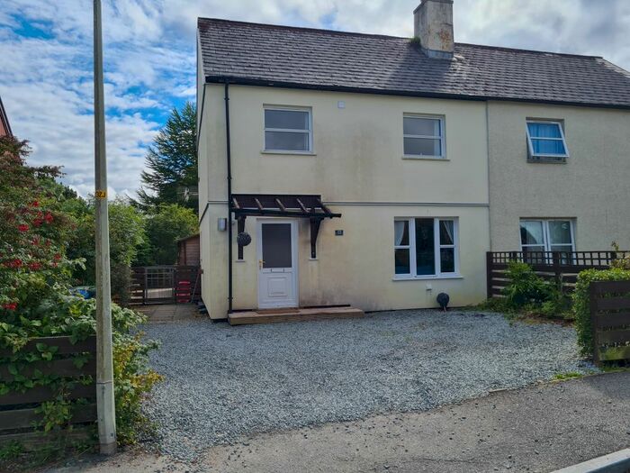 3 Bedroom Semi-Detached House For Sale In Fraser Crescent, Portree, IV51